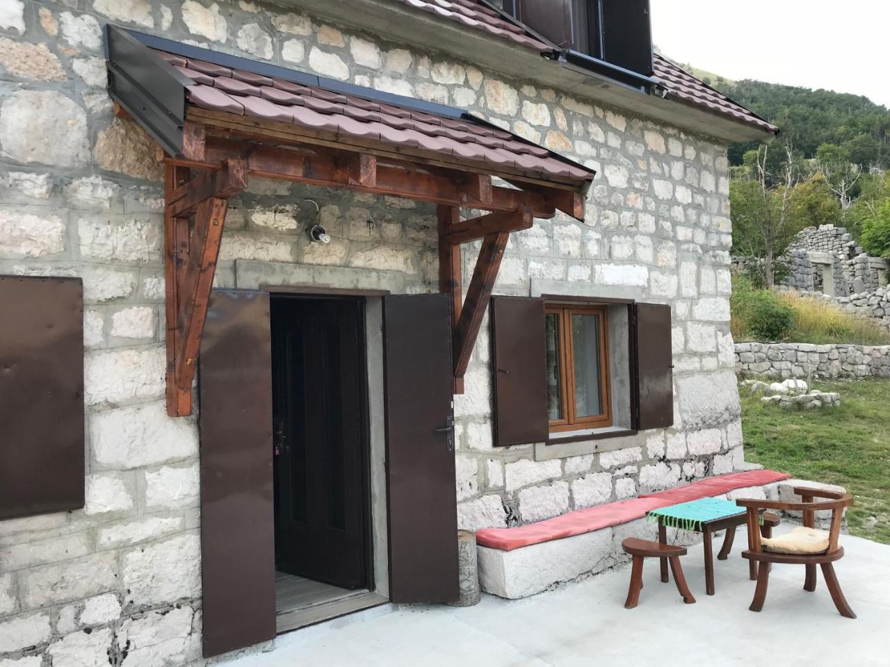 Lovcen Holiday Home Cetinje Exterior photo